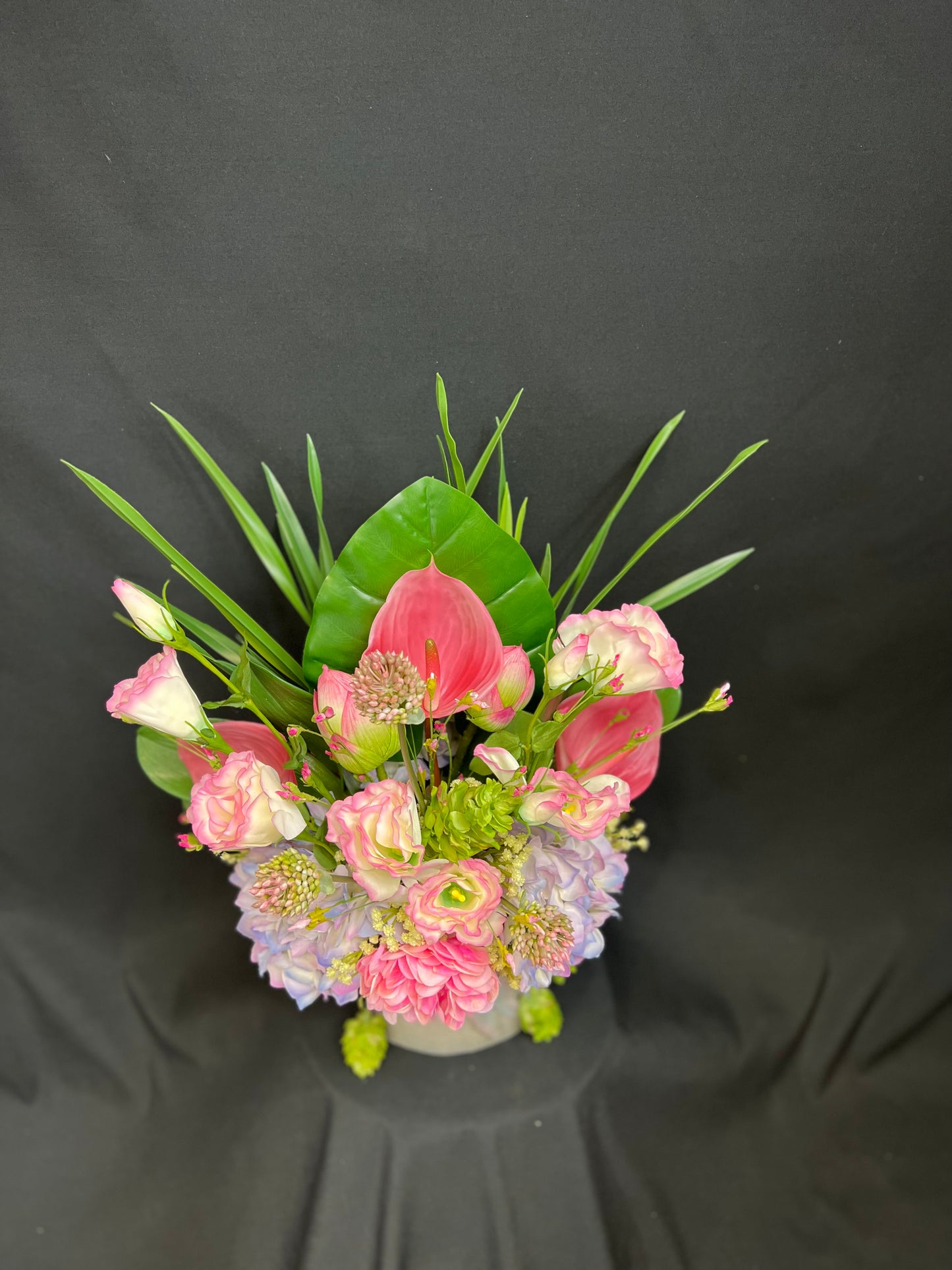 Lady of Wimberley Real Touch Arrangement